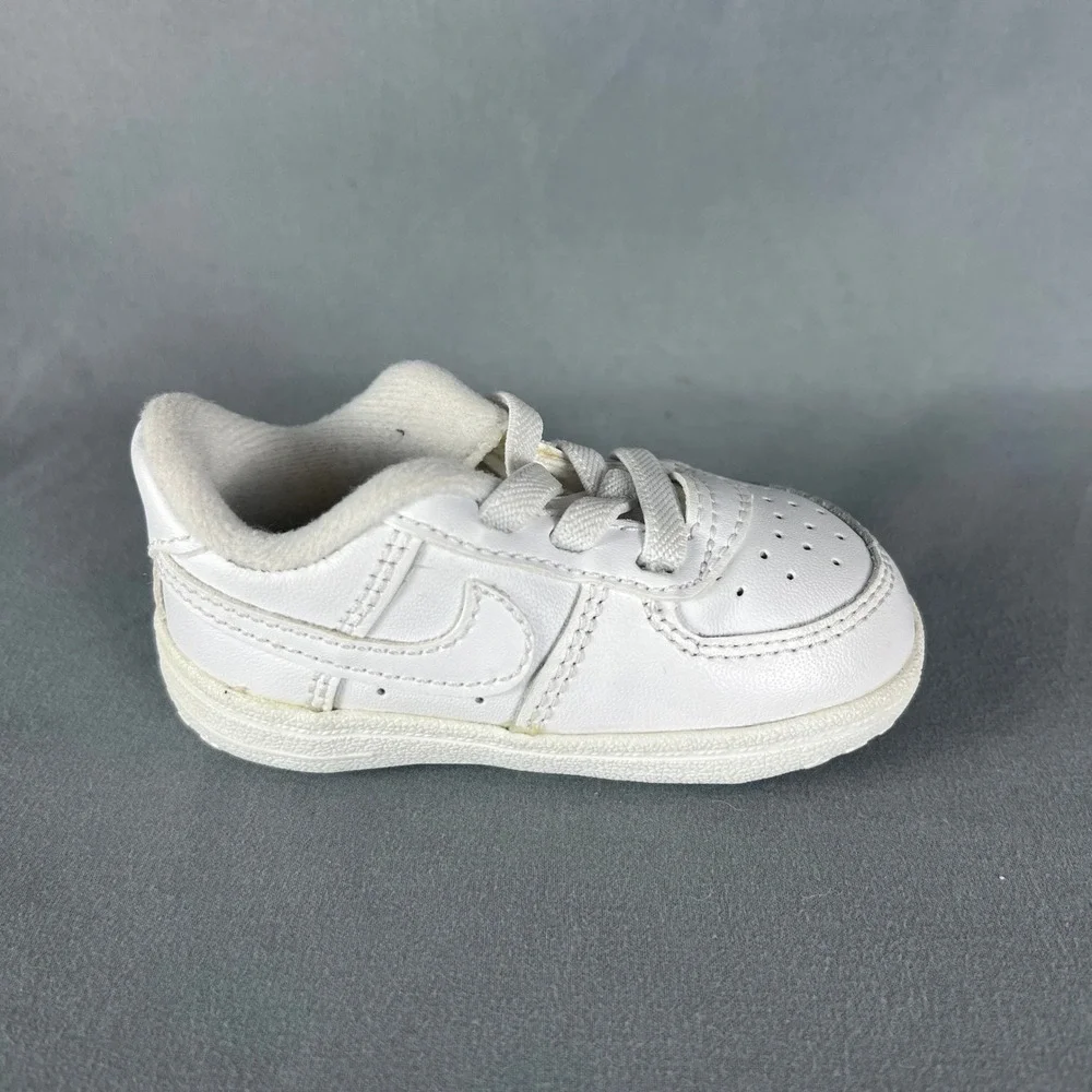 Nike Force 1 Crib Sneaker Boys 3 Triple White Upper Leather Round Toe CK2201-100